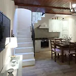 빌라 Idyllic Marieta With Private Pool, Unforgettable View And Free Parking *