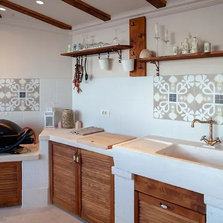 Idyllic Marieta With Private Pool, Unforgettable View And Free Parking Villa *