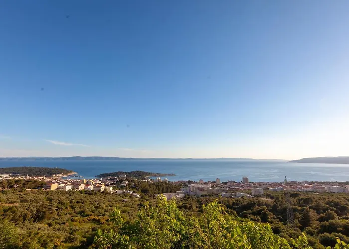 Vila Idyllic Marieta With Private Pool, Unforgettable View And Free Parking Makarská