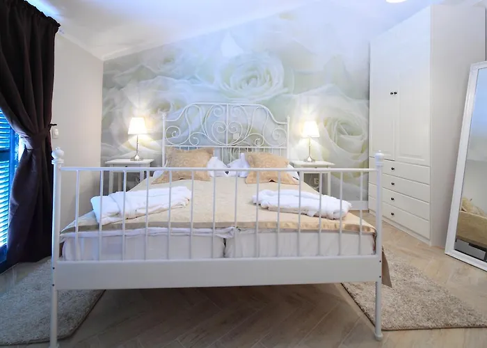 Vila Idyllic Marieta With Private Pool, Unforgettable View And Free Parking