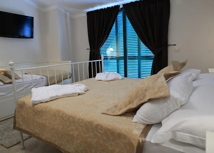 Idyllic Marieta With Private Pool, Unforgettable View And Free Parking