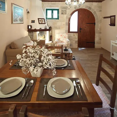 فيلة Idyllic Marieta With Private Pool, Unforgettable View And Free Parking